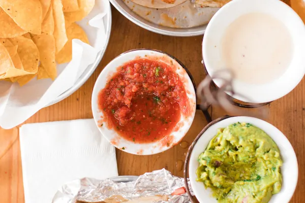 Nachos with guacamole